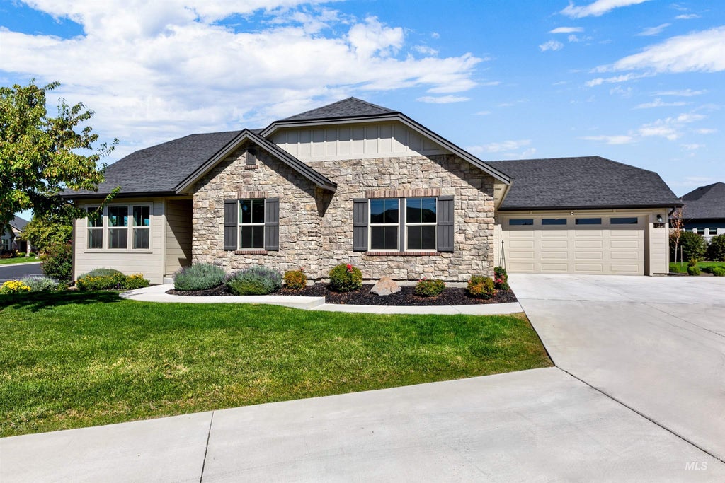 Photo of 4172 E Bellina Lane, Meridian, ID 83642 (MLS # 99000544)