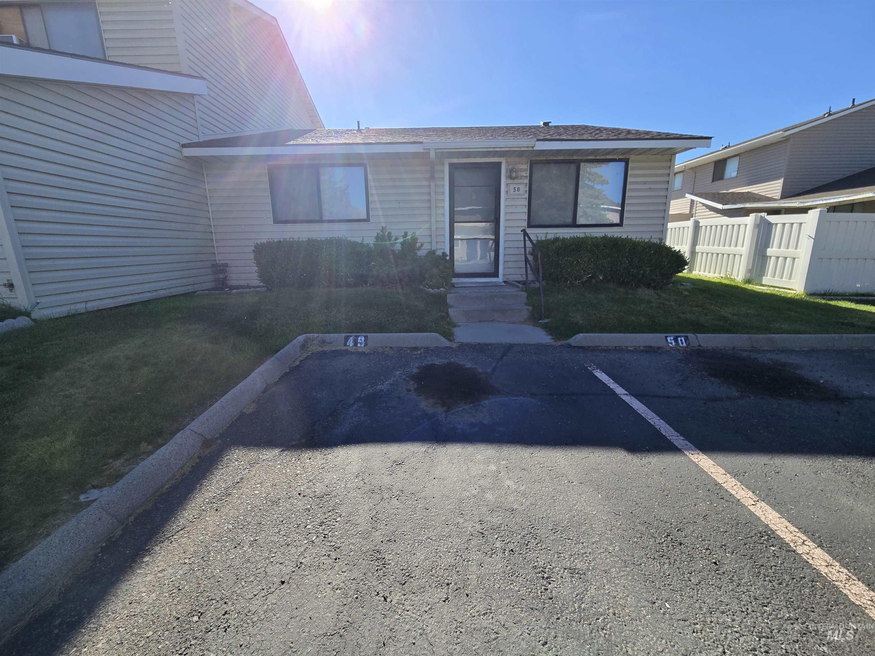 259 W Pheasant Rd #50