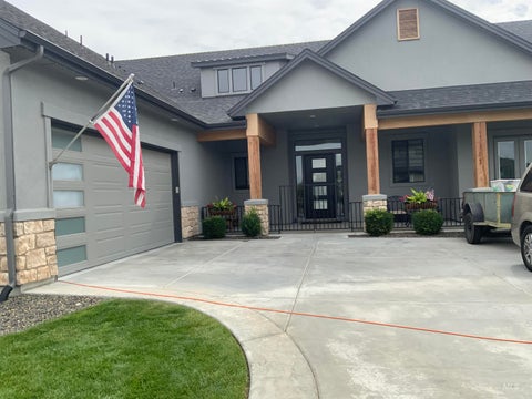 Photo of 7941 W Heugh Lane, Eagle, WY 83116 (MLS # 99001433)