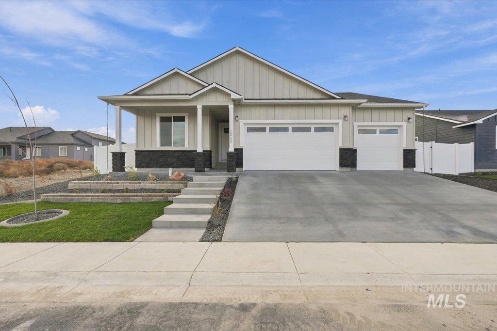 Photo of 3100 Driftwood, Payette, ID 83619 (MLS # 99005053)