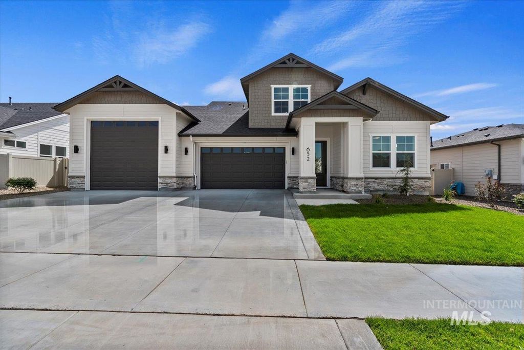Photo of 652 N Morning Glory Avenue, Eagle, ID 83616 (MLS # 98963465)