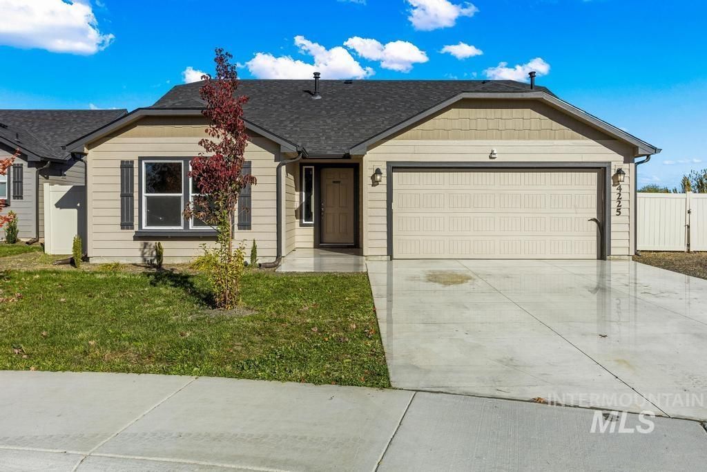 Photo of 4225 Durban Ct, Caldwell, ID 83605 (MLS # 98966285)