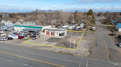 Photo of 300 W Main St, Jerome, ID 83338 (MLS # 98982390)