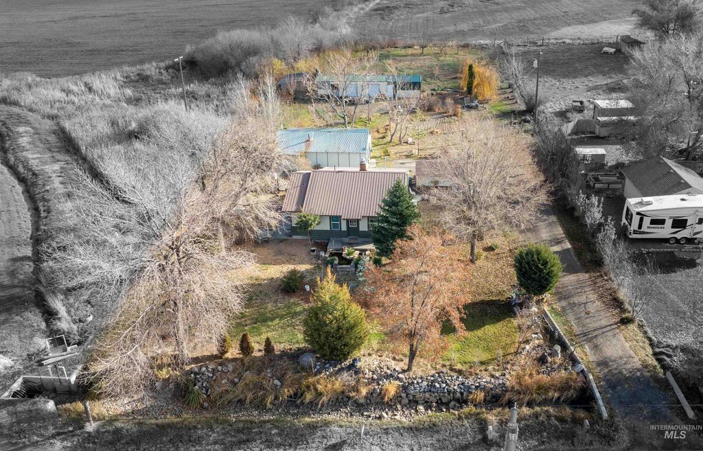 Photo of 408 Clear Lakes, Buhl, ID 83316 (MLS # 98968624)