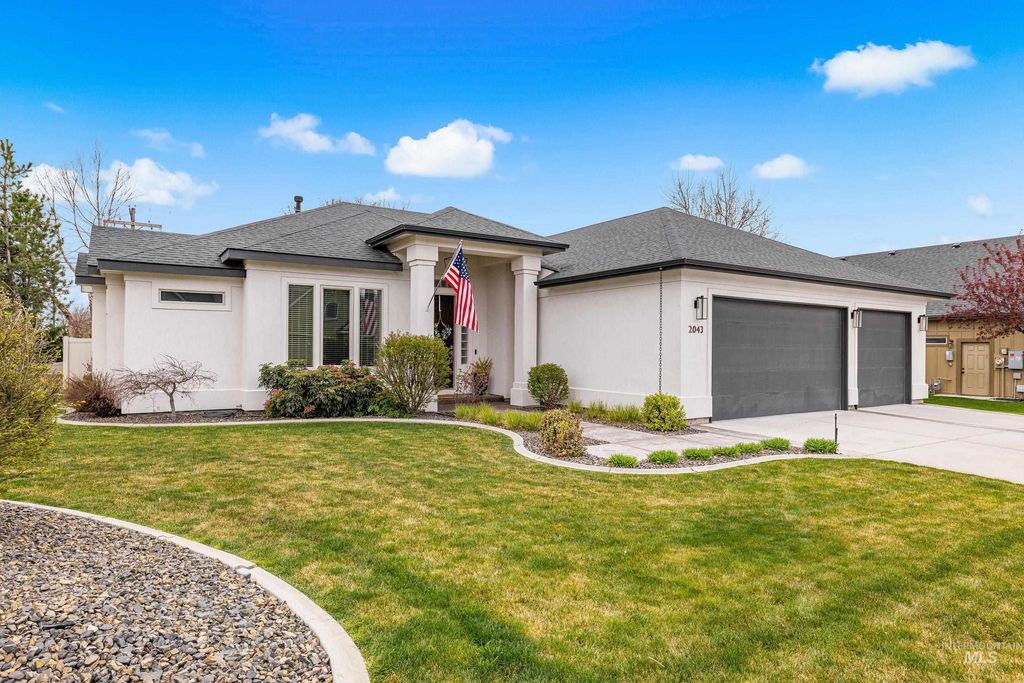 Photo of 2043 W Soldotna St, Kuna, ID 83634 (MLS # 98980450)