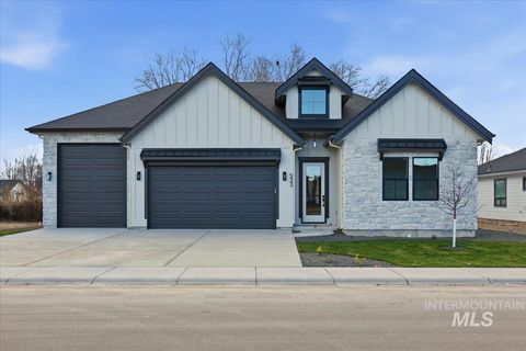 Photo of 533 W Millstone St, Middleton, ID 83644 (MLS # 98969963)