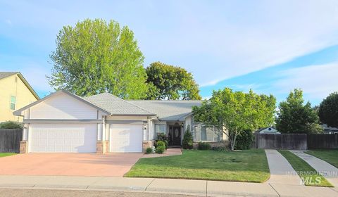 2119 W Sonoma Dr Meridian ID 83642