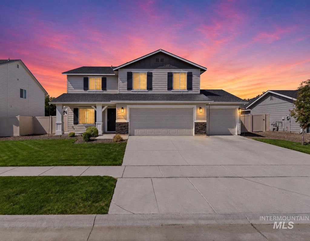 Photo of 1802 E Kentucky Ave, Nampa, ID 83686 (MLS # 98992853)
