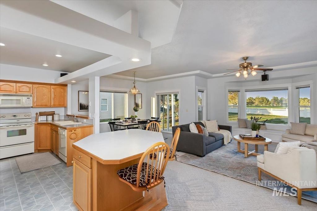 Photo of 25074 The Driving Lane, Caldwell, ID 83607 (MLS # 98980054)