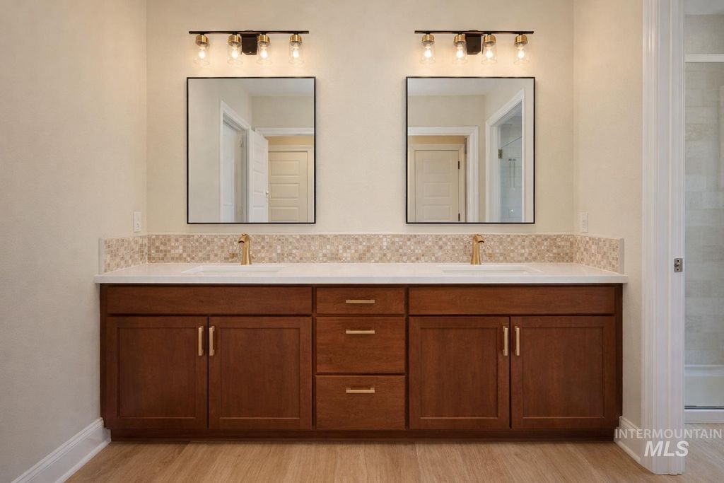 Photo of 2800 Driftwood Dr, Payette, ID 83661 (MLS # 98975850)