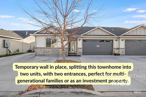 Photo of 1085 Easy Avenue, Twin Falls, ID 83301 (MLS # 98968605)