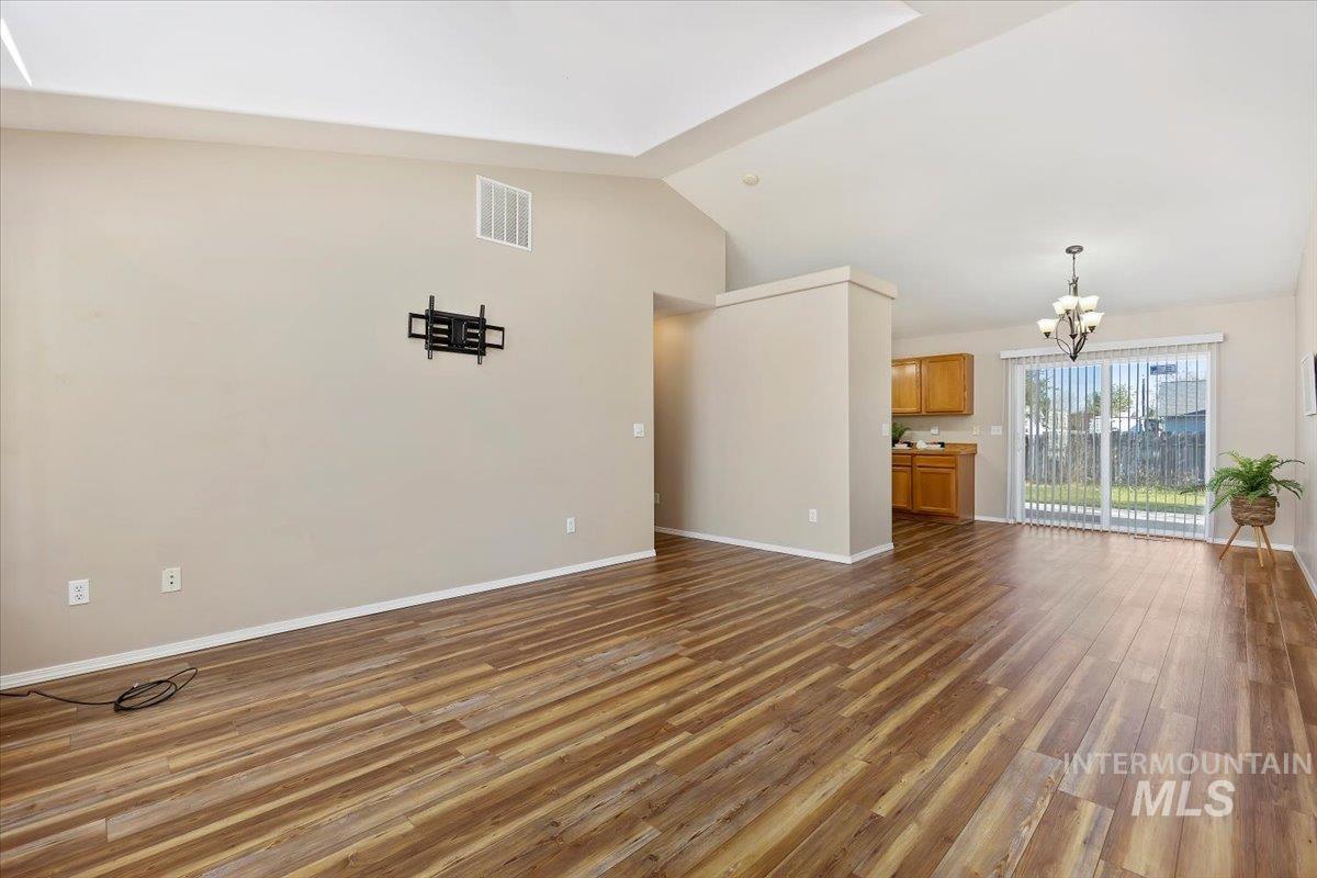 Jerome, Idaho 83338, United States, 3 Bedrooms Bedrooms, ,2 BathroomsBathrooms,Residential,Pending,112676