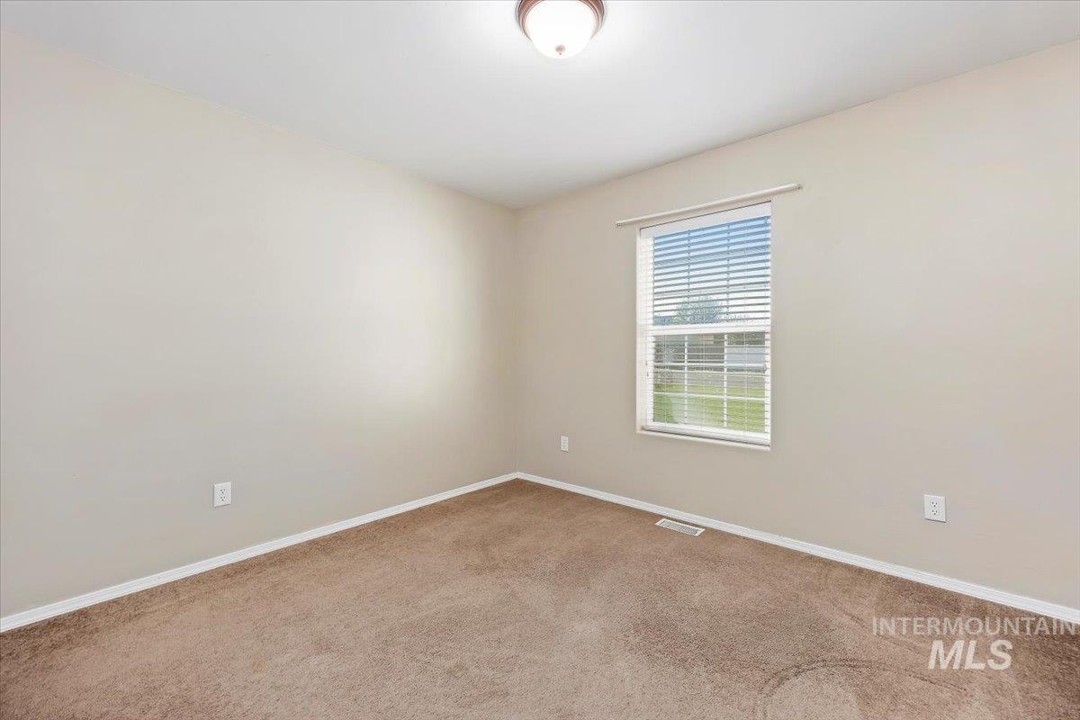 Jerome, Idaho 83338, United States, 3 Bedrooms Bedrooms, ,2 BathroomsBathrooms,Residential,Pending,112676