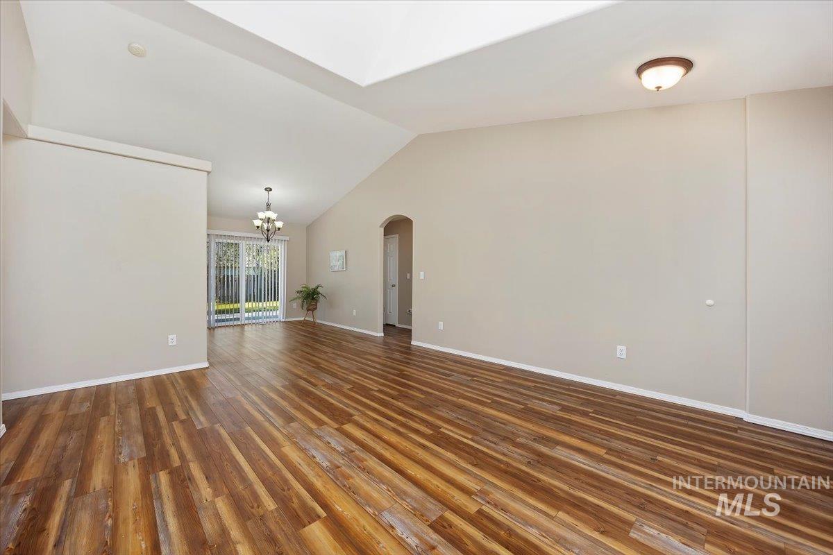 Jerome, Idaho 83338, United States, 3 Bedrooms Bedrooms, ,2 BathroomsBathrooms,Residential,Pending,112676