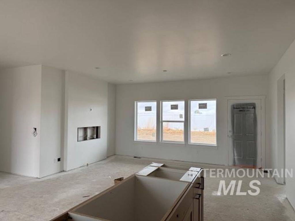 Photo of 2020 Lowline Ave, Twin Falls, ID 83301 (MLS # 98965105)