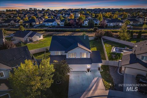 Photo of 1107 E Pisa Street, Meridian, ID 83642 (MLS # 98964314)