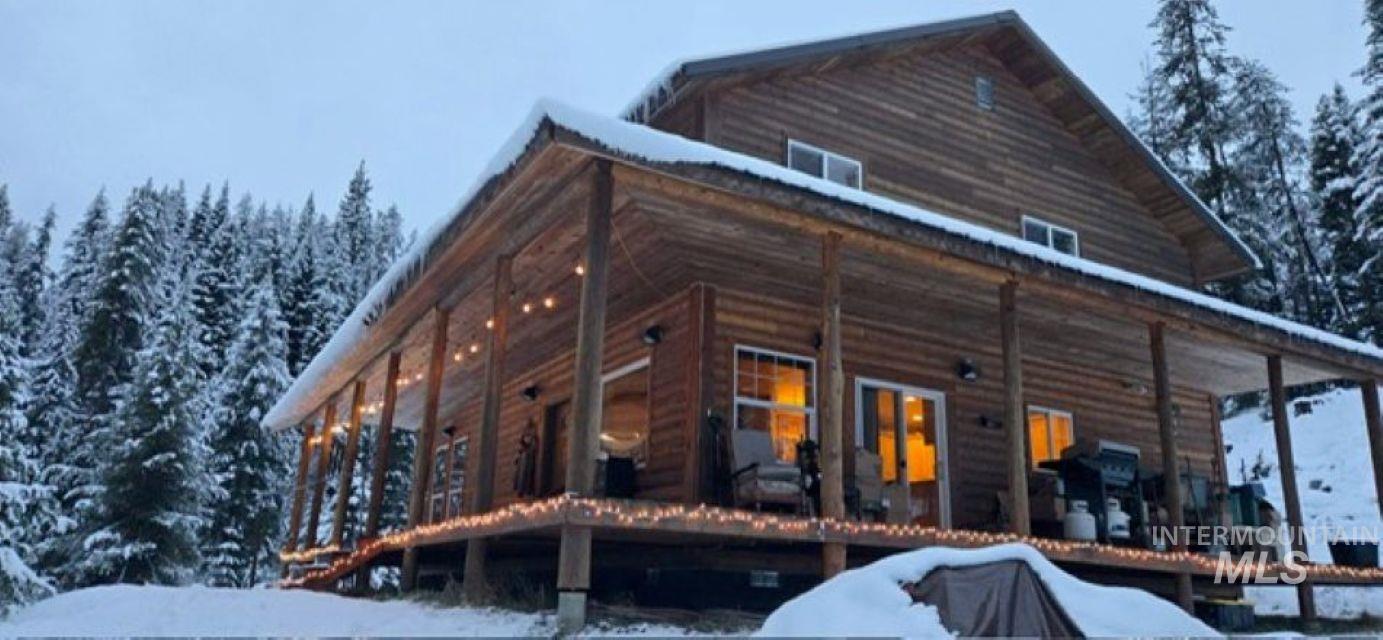 4250 & 4300 American River Road