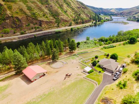 Photo of 24500 Arrow Highline Rd, Juliaetta, ID 83535 (MLS # 98964813)