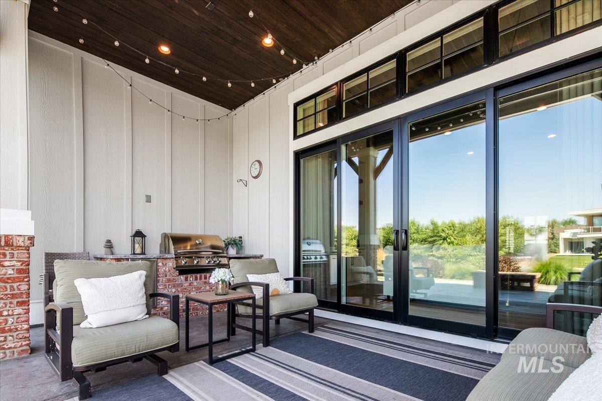 View of patio / terrace with an outdoor kitchen