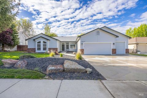 Photo of 10485 W Sawtail St, Boise, ID 83714 (MLS # 98982966)