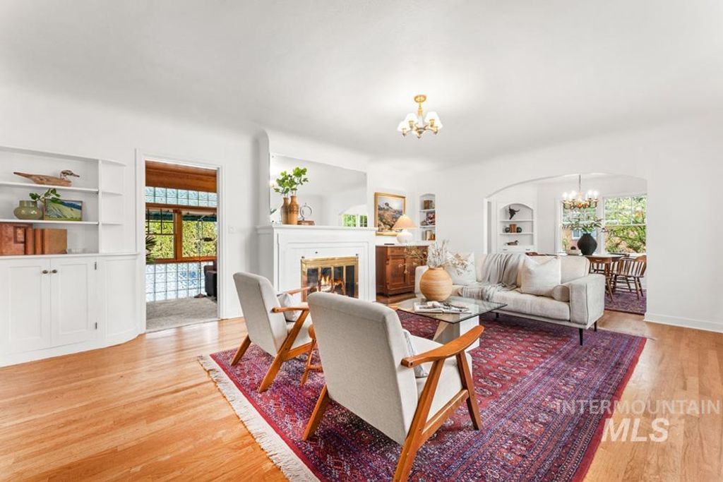 Photo of 520 E Logan St, Boise, ID 83712 (MLS # 98976081)