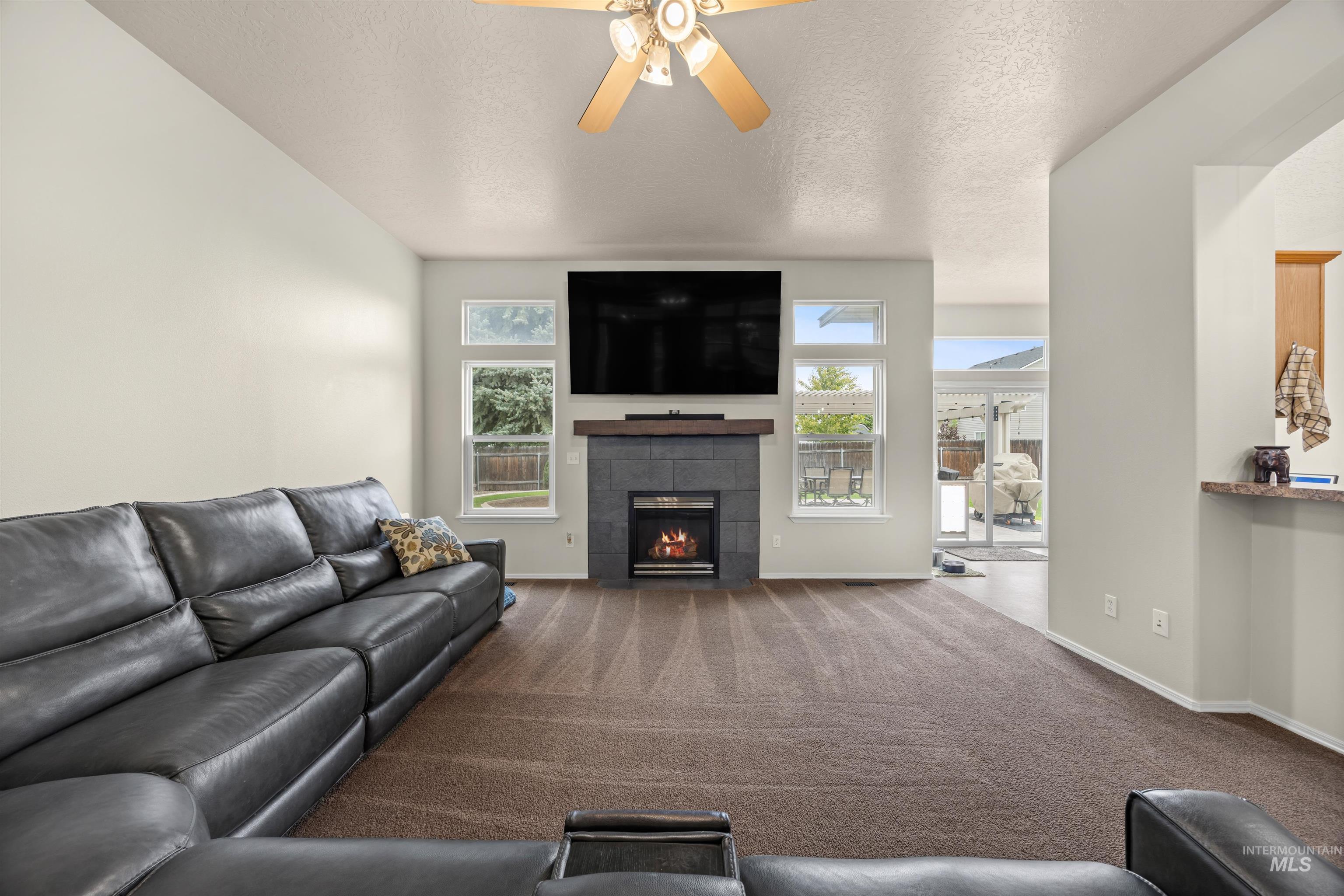 440 E Northridge Dr