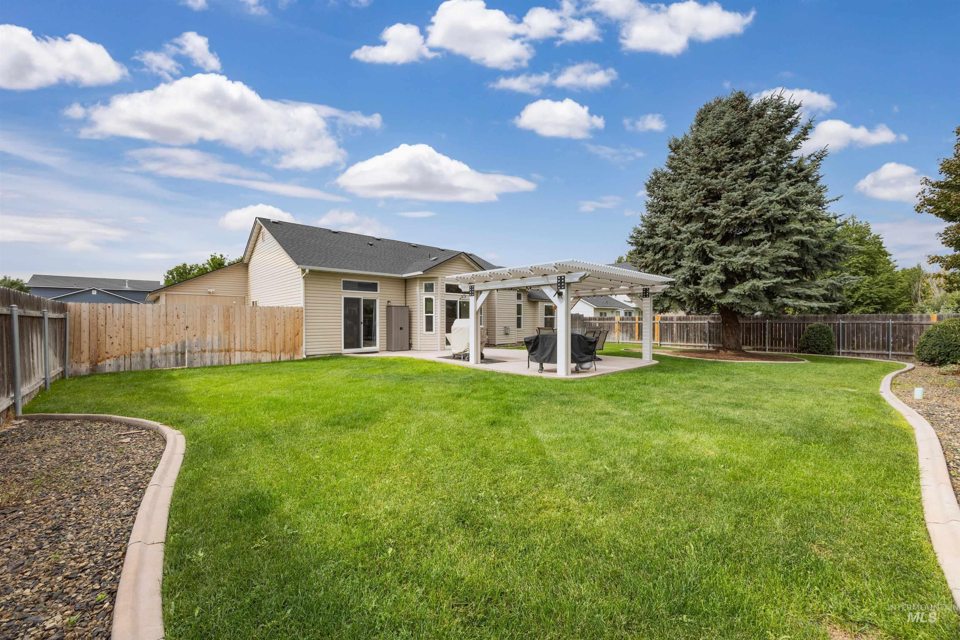 440 E Northridge Dr