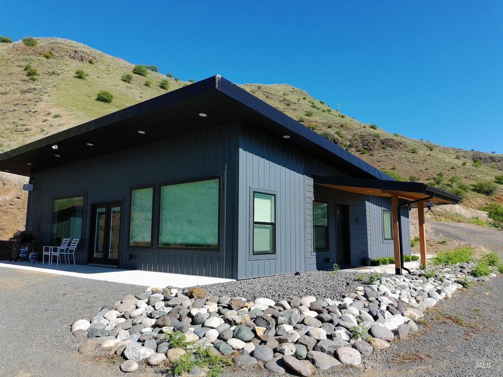 Photo of 147 Goose Ln, White Bird, ID 83554 (MLS # 98965285)