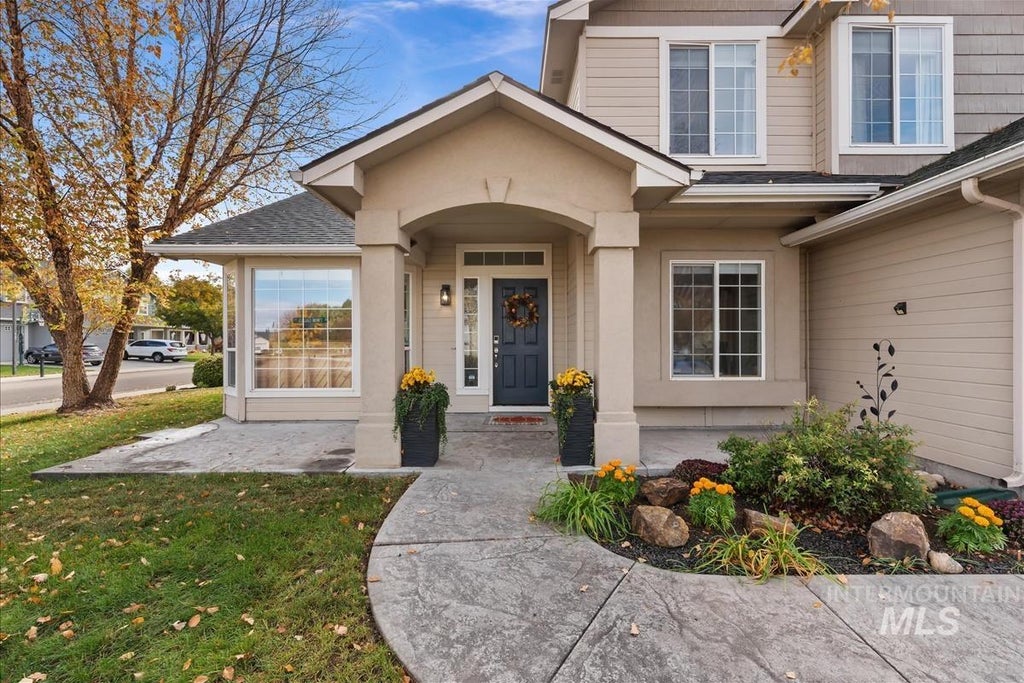Photo of 3828 N Twin Eagles Way, Meridian, ID 83646 (MLS # 99005088)