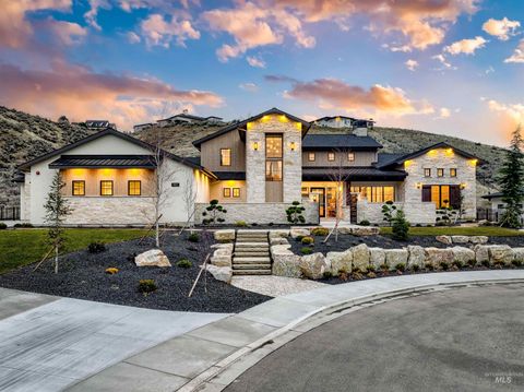 1851 W Winter Camp Ct Boise ID 83703