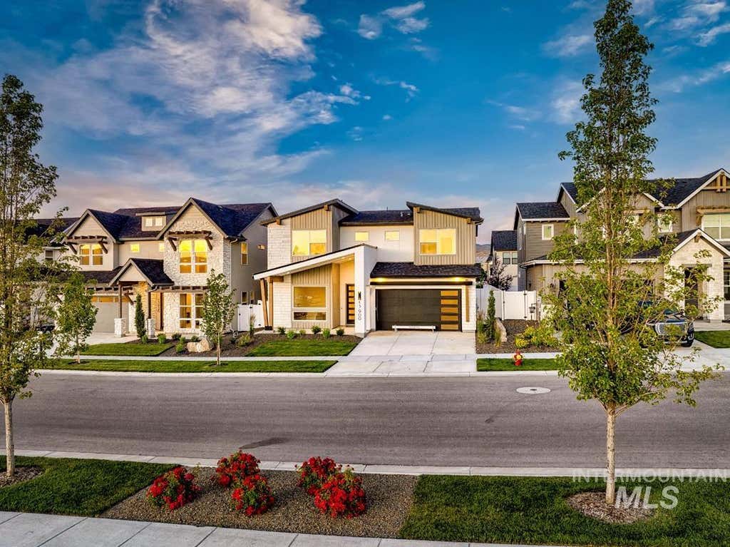 Photo of 13900 N Ermine Ave, Boise, ID 83714 (MLS # 98990364)