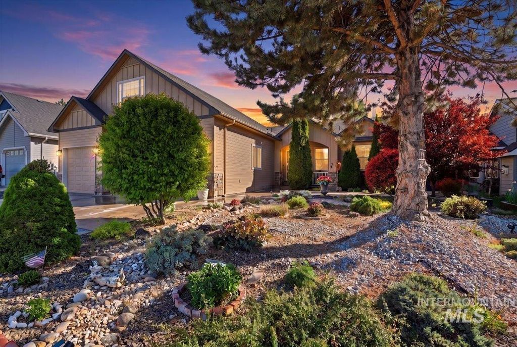 Photo of 12451 W Murchison St, Boise, ID 83709 (MLS # 98983496)