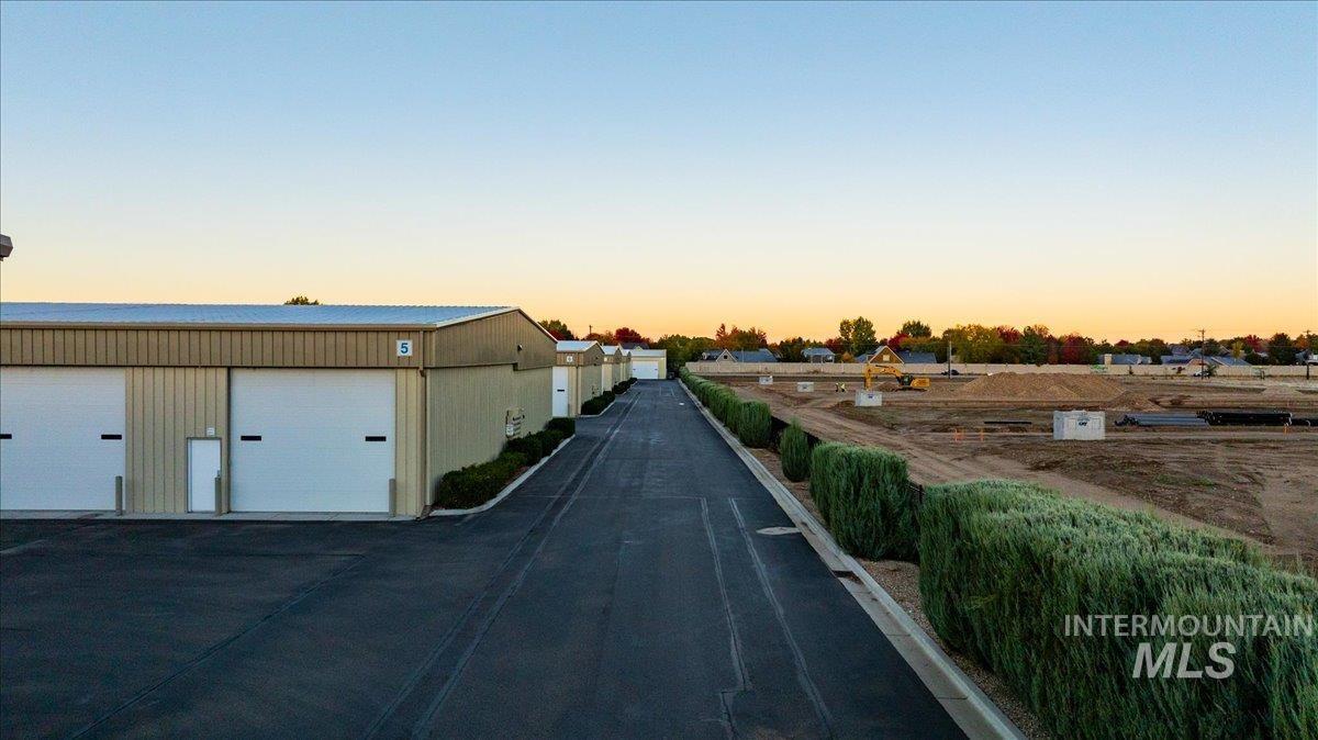 9049 N Horseshoe Bend Road
