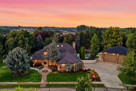 Photo of 1877 E Woodvalley St, Eagle, ID 83616 (MLS # 98997543)