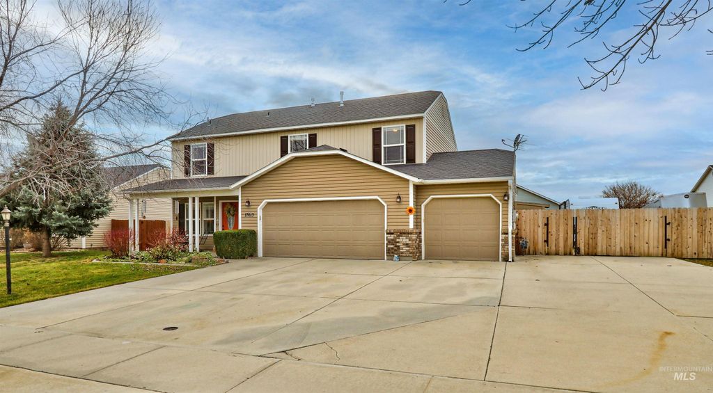 Photo of 17613 N Armstead Ave, Nampa, ID 83687 (MLS # 98976268)
