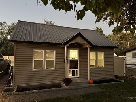 Photo of 636 E 3rd St, Emmett, ID 83617 (MLS # 99003961)