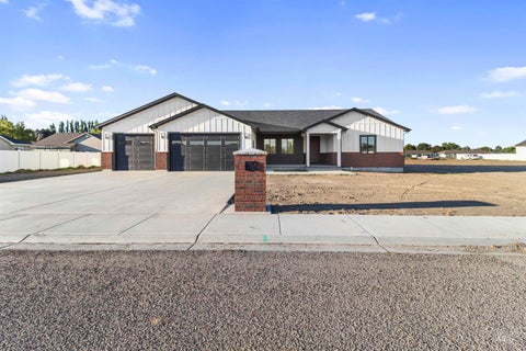 Photo of 116 E 13th St, Rupert, ID 83350 (MLS # 99001845)