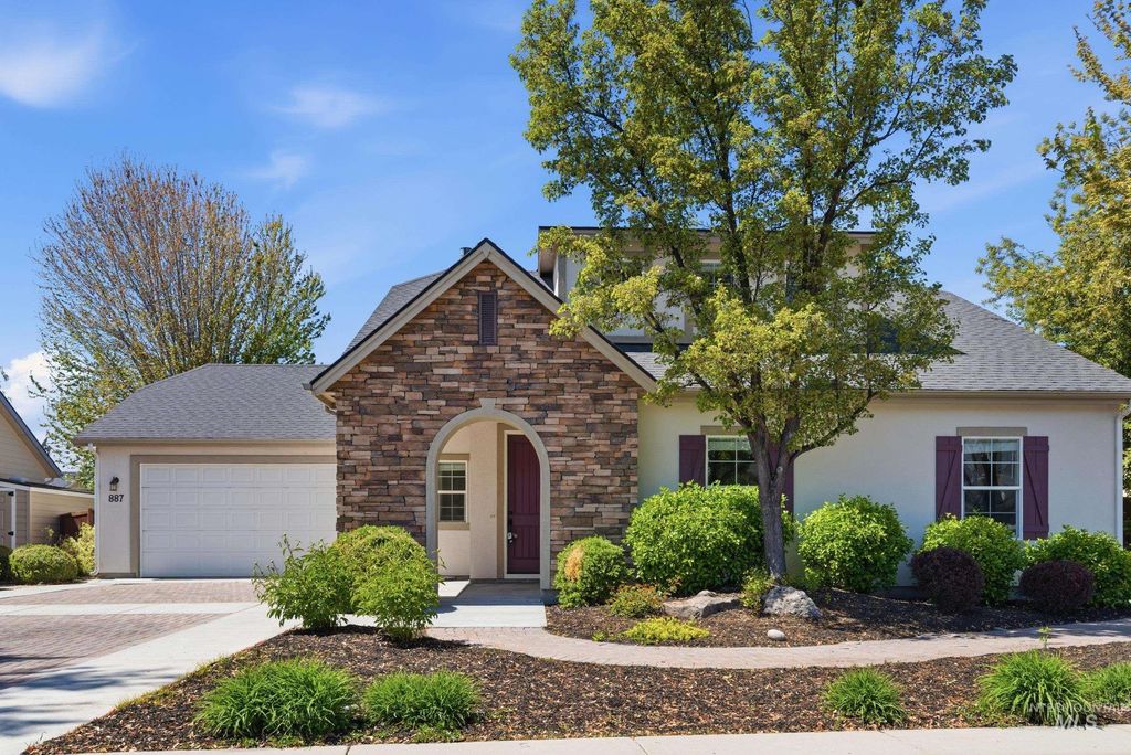 Photo of 887 N Seneca Springs Way, Star, ID 83669 (MLS # 98984021)