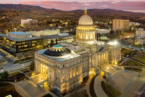 Photo of Boise, ID 83702 (MLS # 98976329)