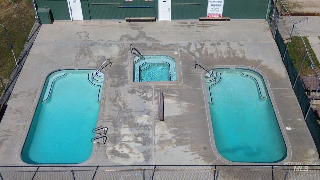 Photo of 70 Castle Mountain Dr, Garden Valley, ID 83622 (MLS # 98959389)