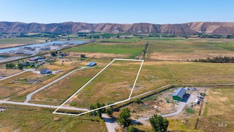 Photo of 3345 Kings Ln, Emmett, ID 83617 (MLS # 98972877)