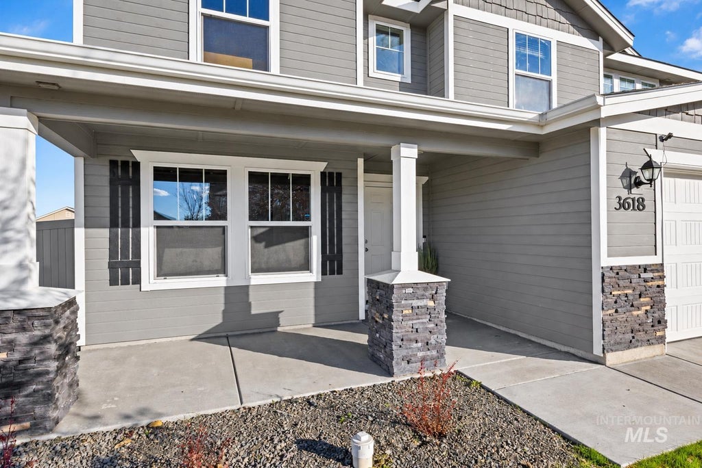 Photo of 3618 S Trail Ridge Ave, Nampa, ID 83686 (MLS # 99005199)
