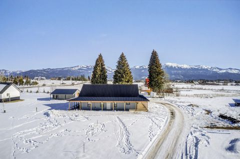 Photo of 14066 Mulberry St, McCall, ID 83638 (MLS # 98973799)