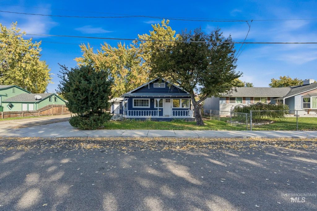 Photo of 4820 Albion, Boise, ID 83705 (MLS # 98966058)