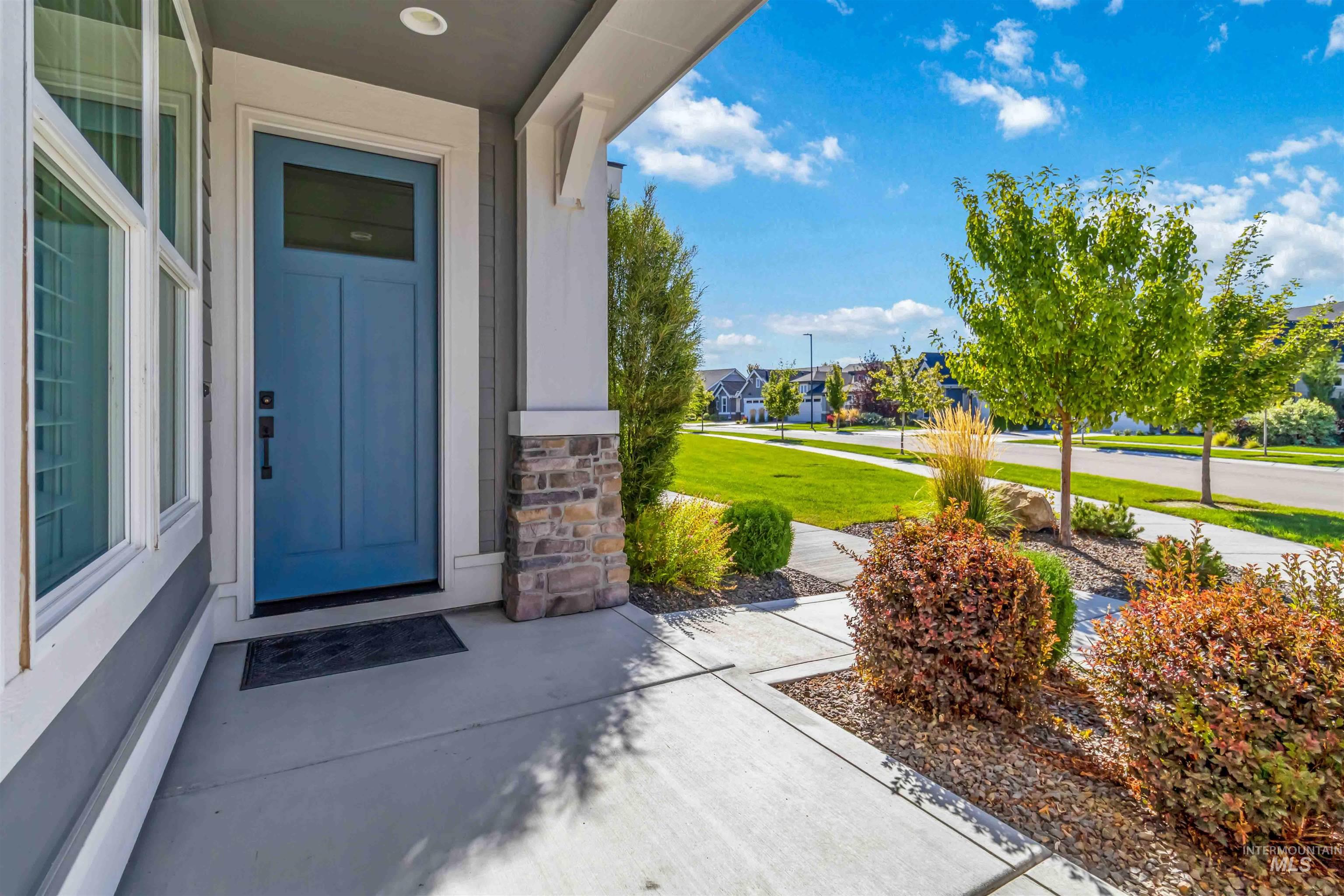 3918 W Sunny Cove Ln.