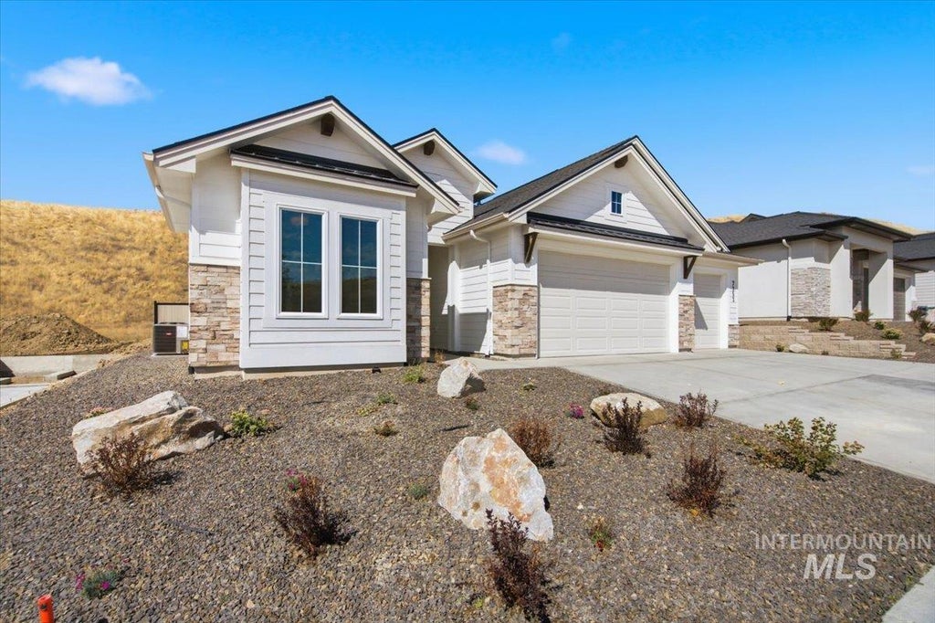 Photo of 7353 Powell Pl, Eagle, ID 83629 (MLS # 98999384)