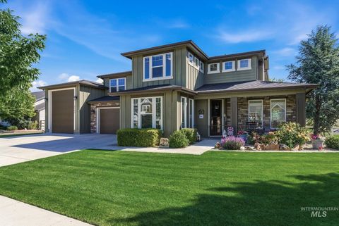Photo of 2162 N Payette River Way, Eagle, ID 83616 (MLS # 98988694)