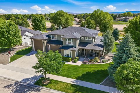 Photo of 2162 N Payette River Way, Eagle, ID 83616 (MLS # 98988694)