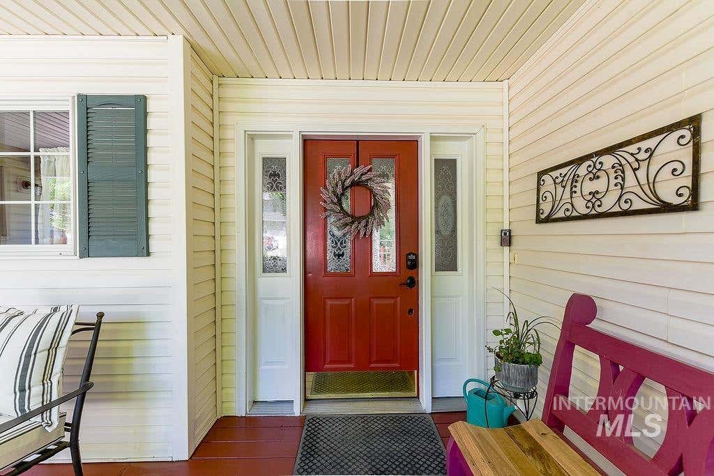 Photo of 801 Conestoga Dr, Moscow, ID 83843 (MLS # 98988176)