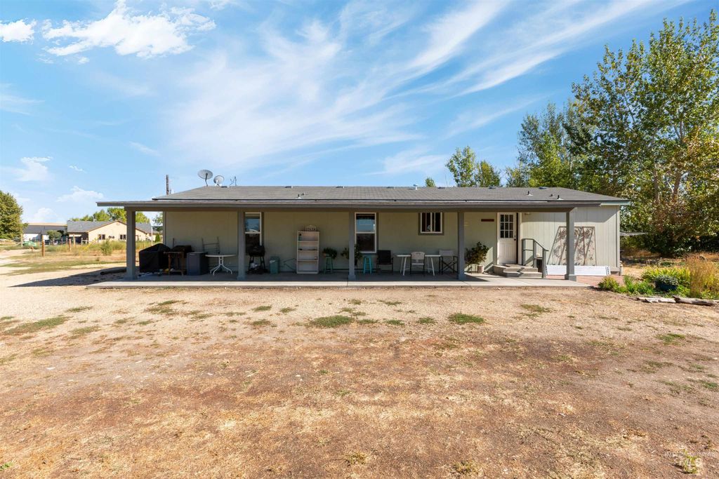 Photo of 7687 Winter Horses Dr, Middleton, ID 83644 (MLS # 98968799)